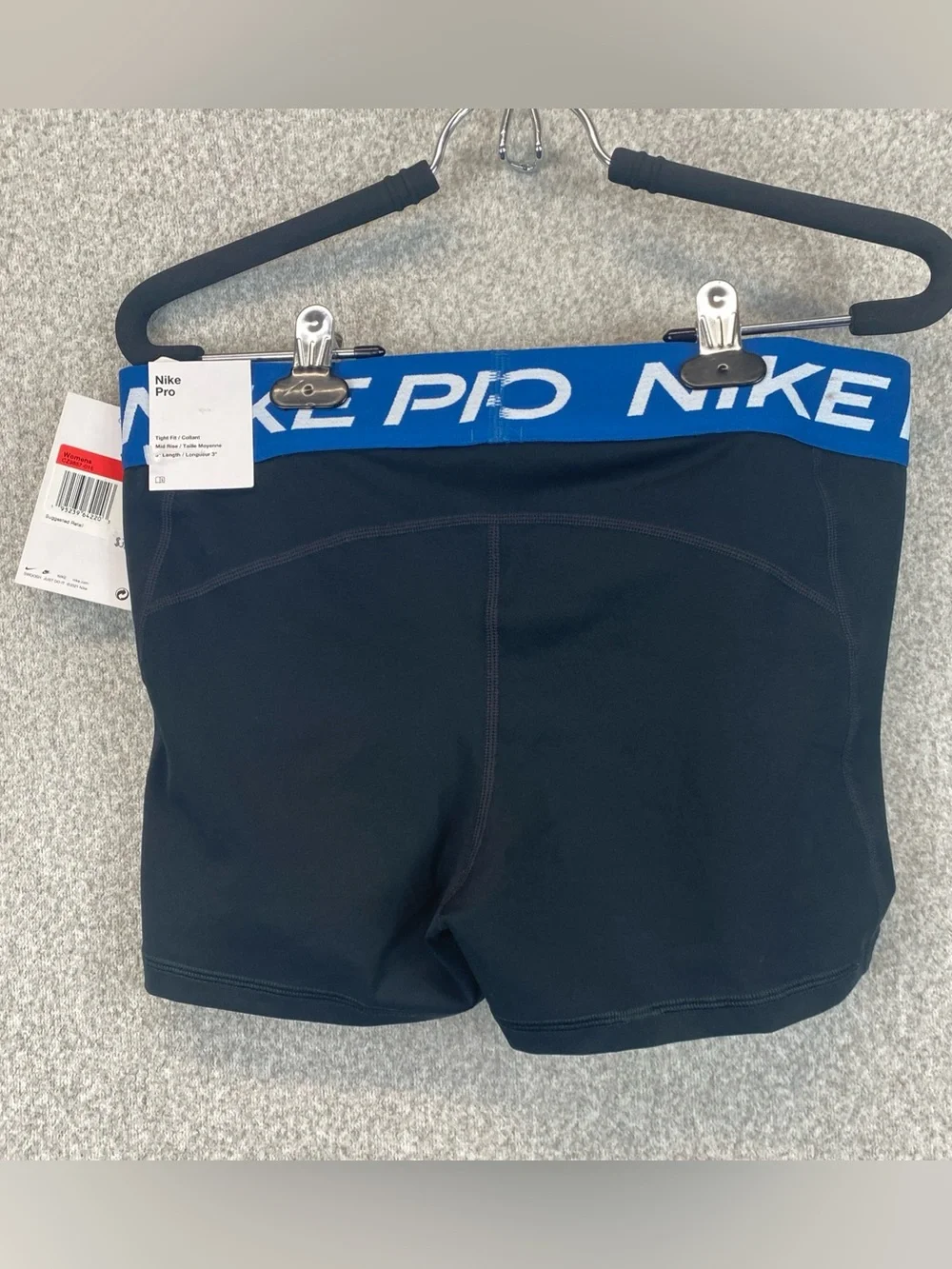 Nike Pro Women 3” Training Shorts Black Tight Fit Mid Rise  Size Large Volley
